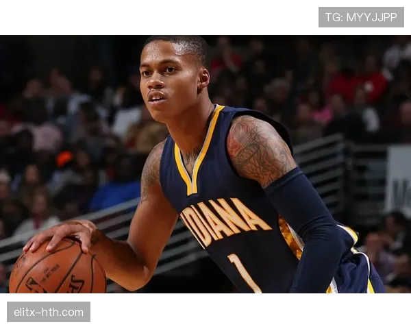 法兰克福攻防平衡持续提升,球队展现出备受期待的新实力 法兰克福攻防平衡持续提升,球队展现出备受期待的新实力